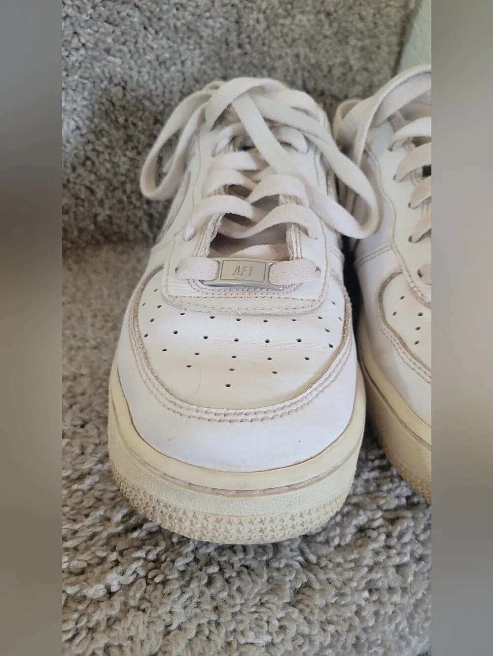 Nike  Air Force 1 '07 white leather sneakers Size 6Y